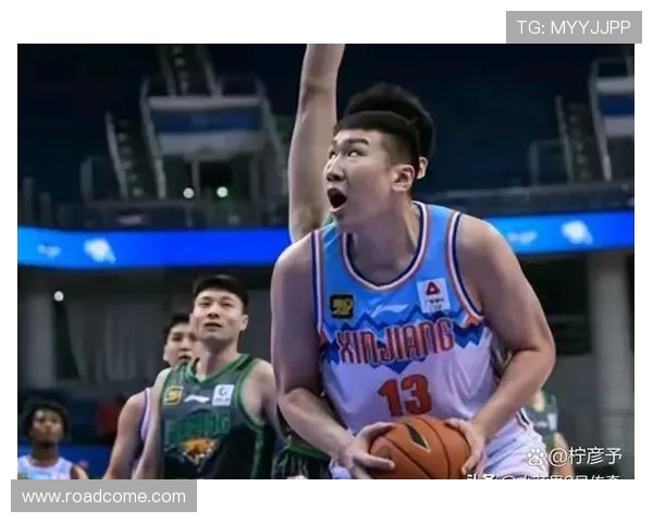 重庆篮球队以75分稳居精英赛积分榜首位展现强劲实力